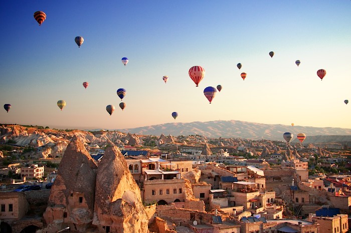 DU NGOẠN XỨ SỞ THẢM BAY THỔ NHĨ KỲ: ISTANBUL - CANAKKALE (thành Troy) - IZMIR - PAMUKKALE - CAPPADOCIA (Đêm cuối Istanbul)